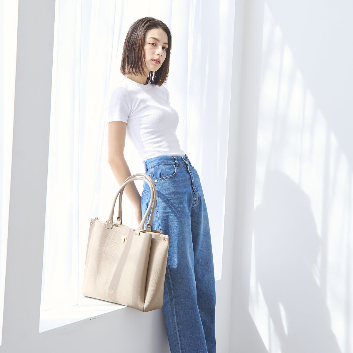 LIA TOTE